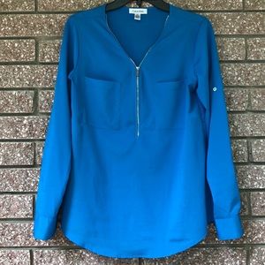 Beautiful bright blue zipper blouse size S/CH/P